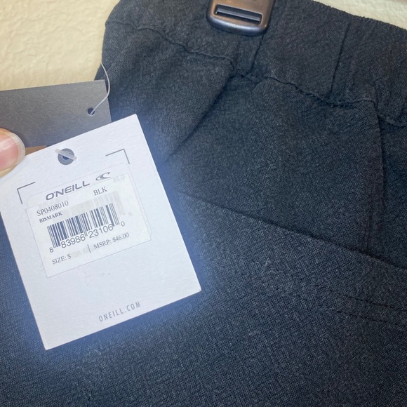 Shorts - Picture 3 of 4